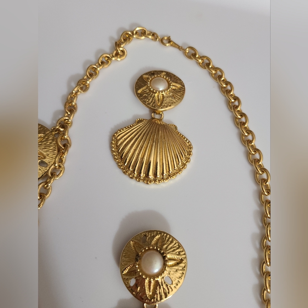 SOLD Vintage KJL Kenneth Jay Lane sea shells necklace earrings pearls coral reef - Picture 5 of 16